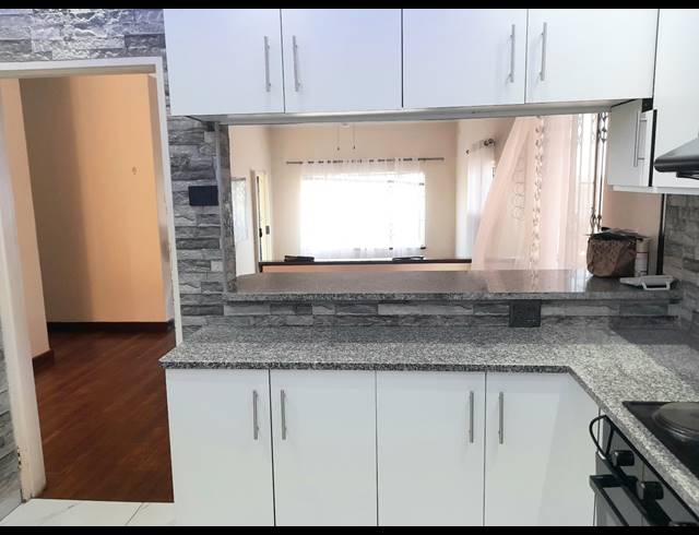 4 BEDROOM HOUSE FOR SALE IN BLUFF